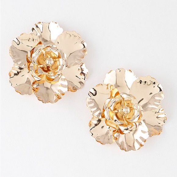 2J. Metal Rose Petal Earrings - Picture 1 of 5